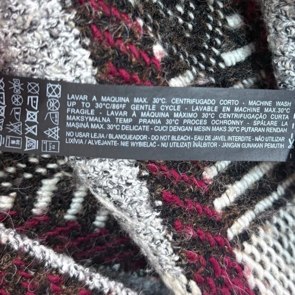 Zara Knit Oversized Sweater Jacket Chunky Knit Aztec Duster Size Small Gray Red - Picture 10 of 14